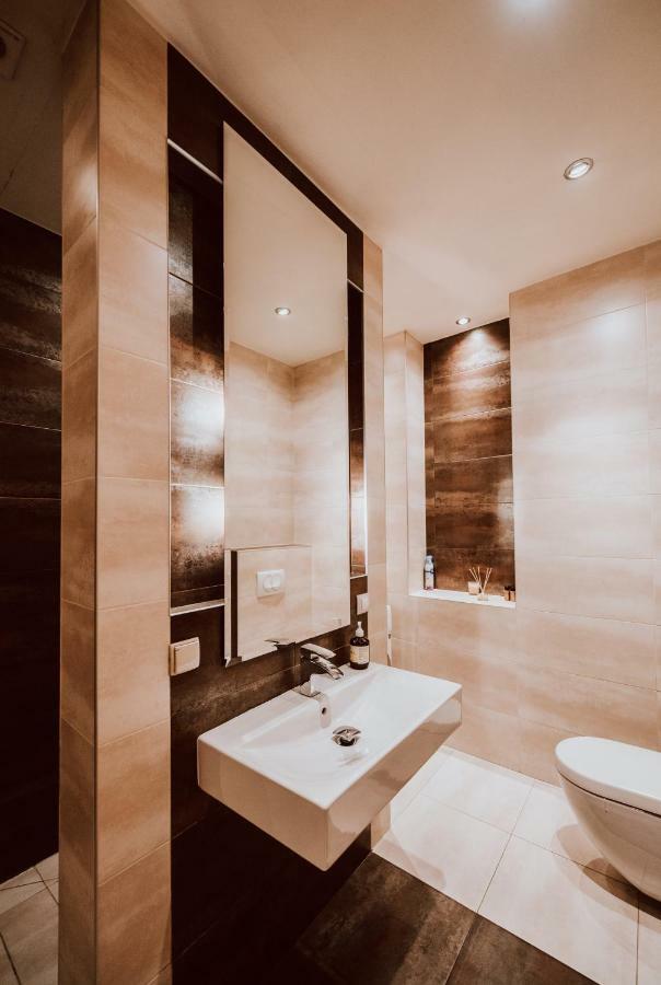 Apartament St2 Cieszyn  Bagian luar foto